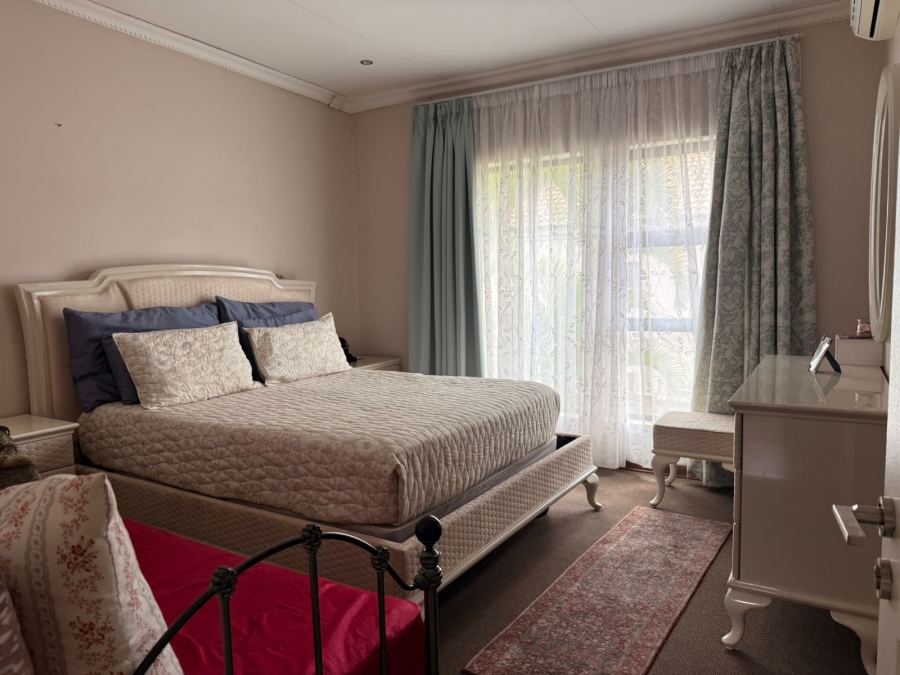 3 Bedroom Property for Sale in Safari Gardens North West